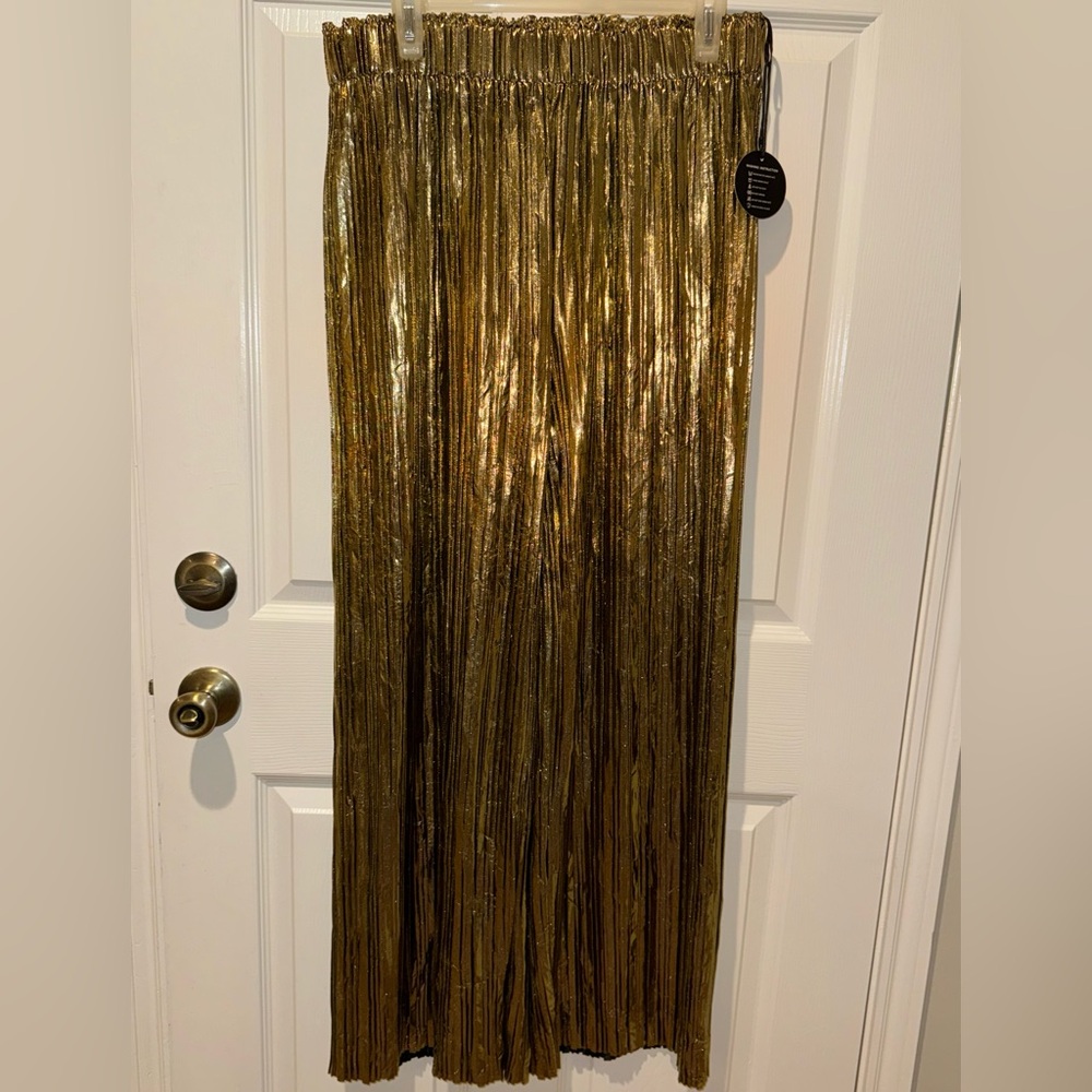 Women’s gold wide leg party pants